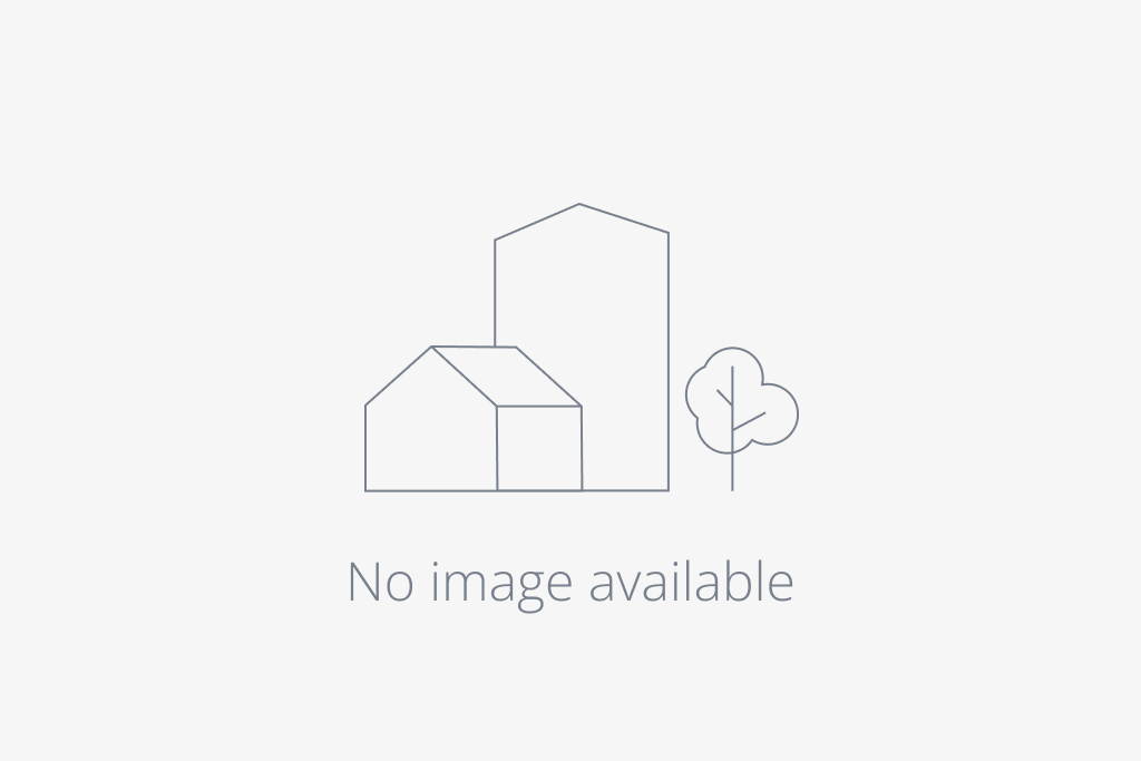 4691 S 27th, Greenfield, WI, 53221 4691 S 27th, Greenfield, WI, 53221